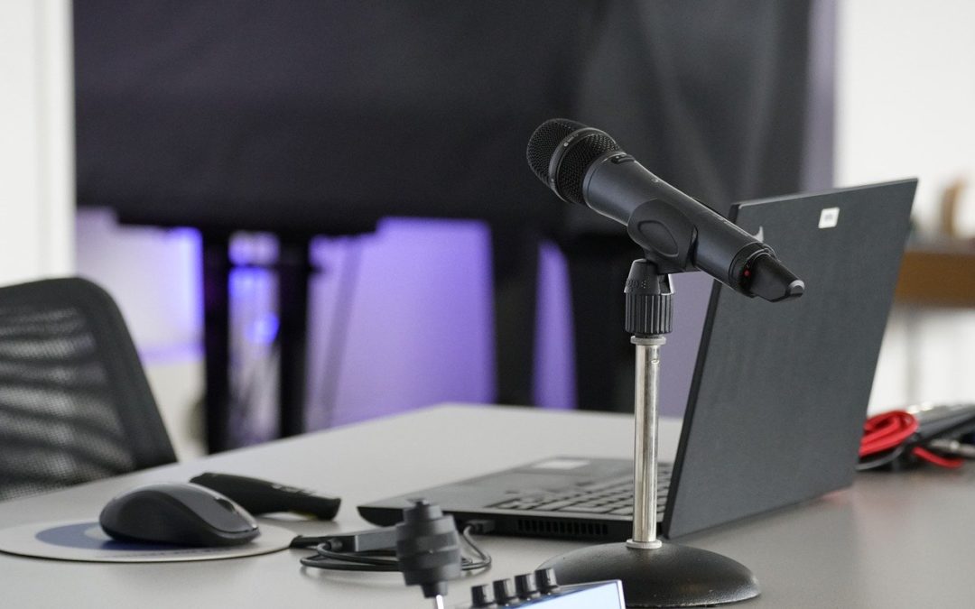 COURS ET CONFERENCES