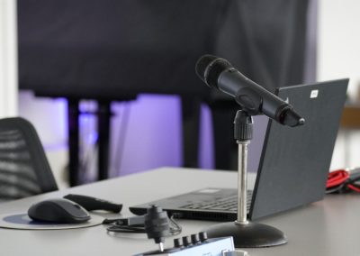COURS ET CONFERENCES